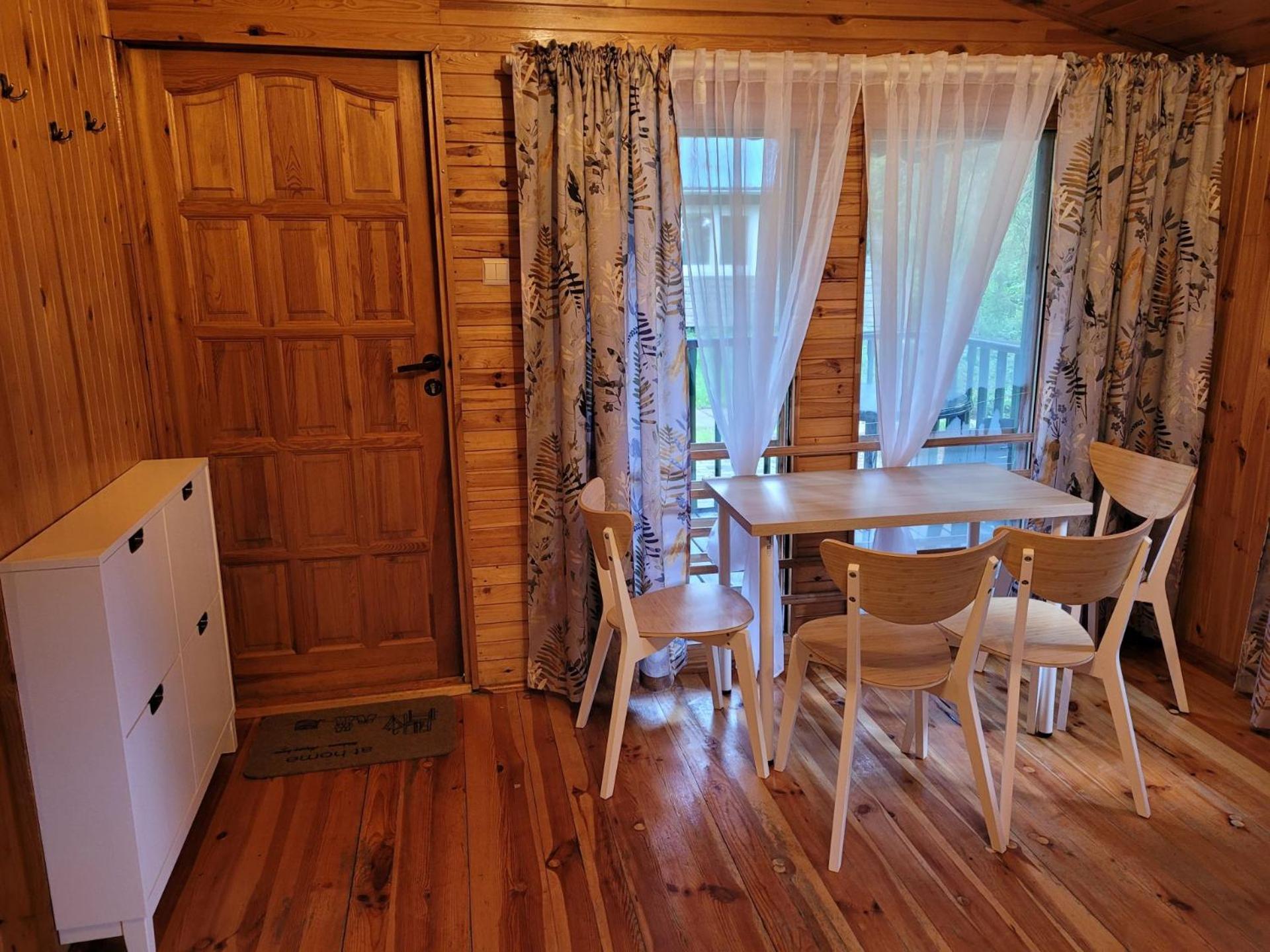 O.W. Krakus II - Domki I Pokoje Stegna  Room photo